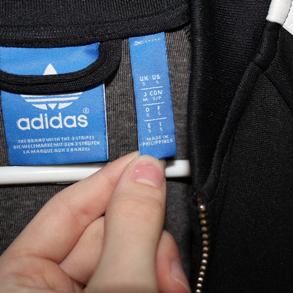 ADIDAS FULL TRACK-SUIT - Picture 3 of 6